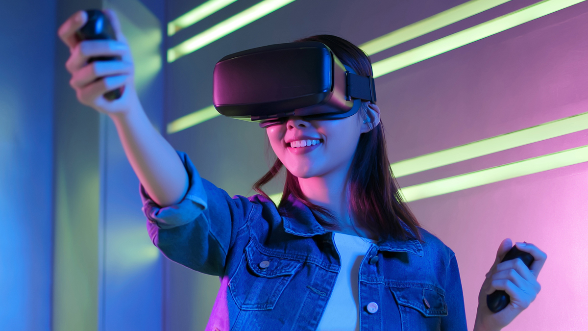 Real-time data access drives customer loyalty and accelerates growth in a competitive market